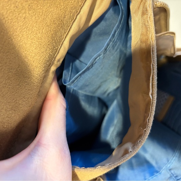 Travelon Tan Crossbody Bag - Picture 11 of 11